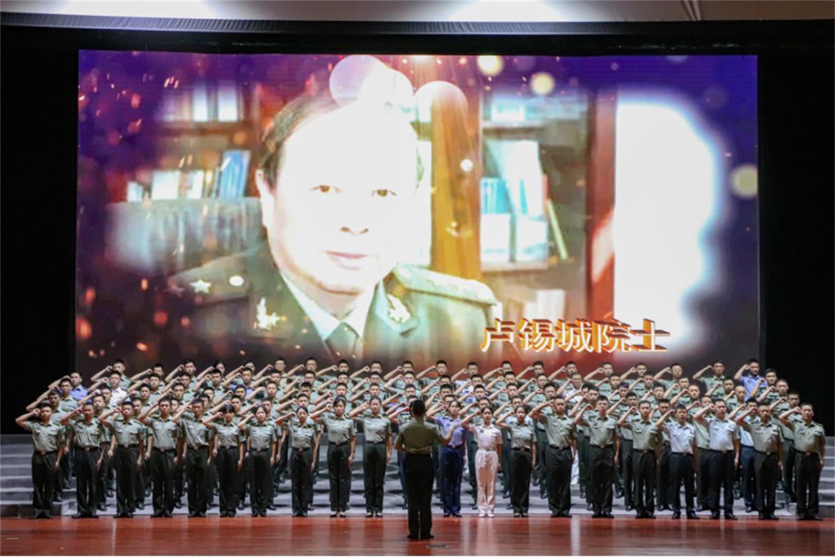 军歌嘹亮唱响校园,国防科大军歌嘹亮