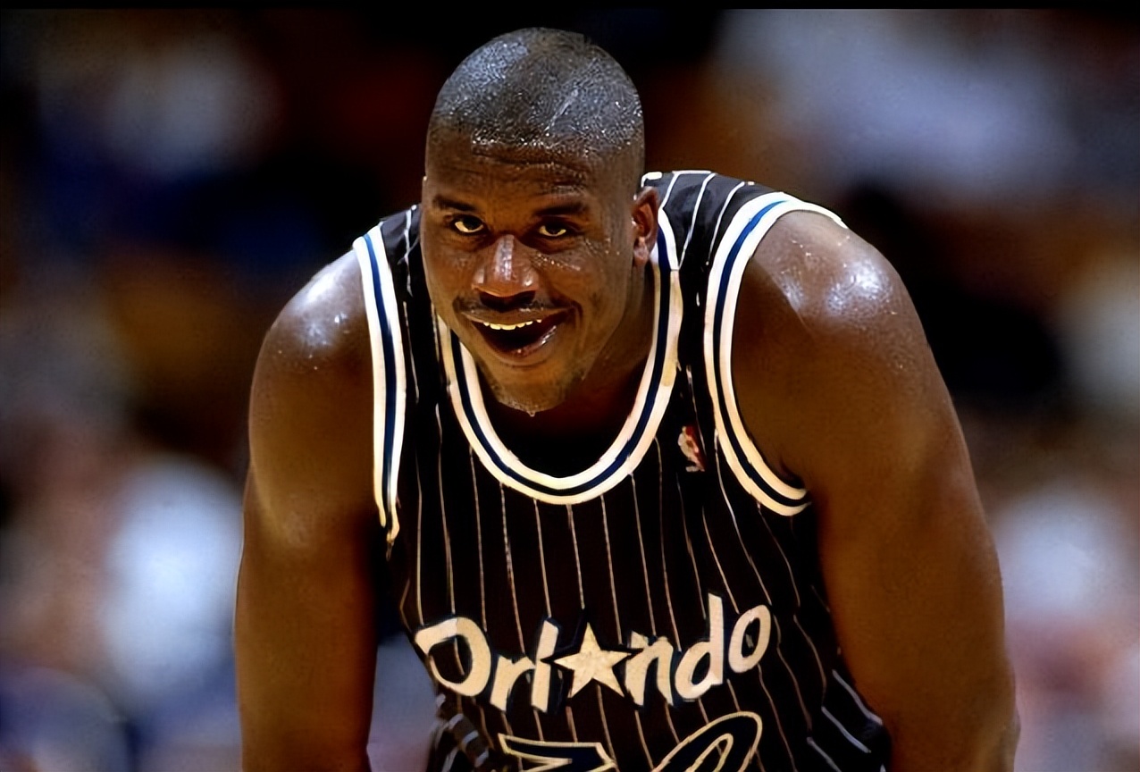 OK三连冠时，科比已是联盟第一分卫，他拿了几张FMVP选票？