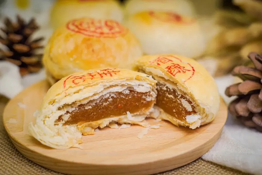 上海高校月饼新鲜出炉,上海哪个大学月饼最好吃