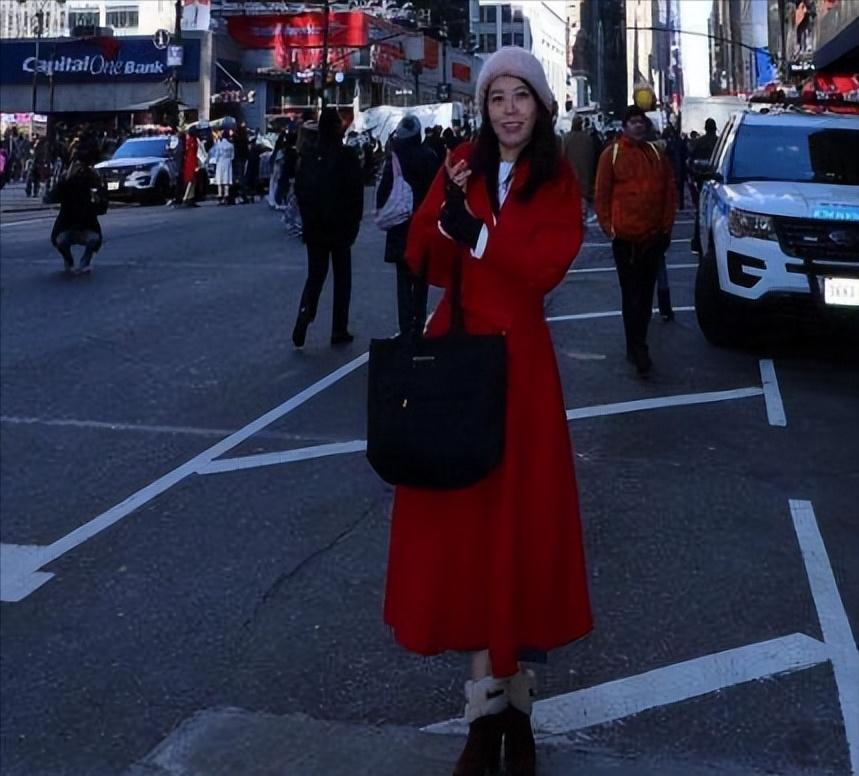 我,恋爱脑,32岁带10岁娃嫁日本老公,他帮我还百万负债,很贴心