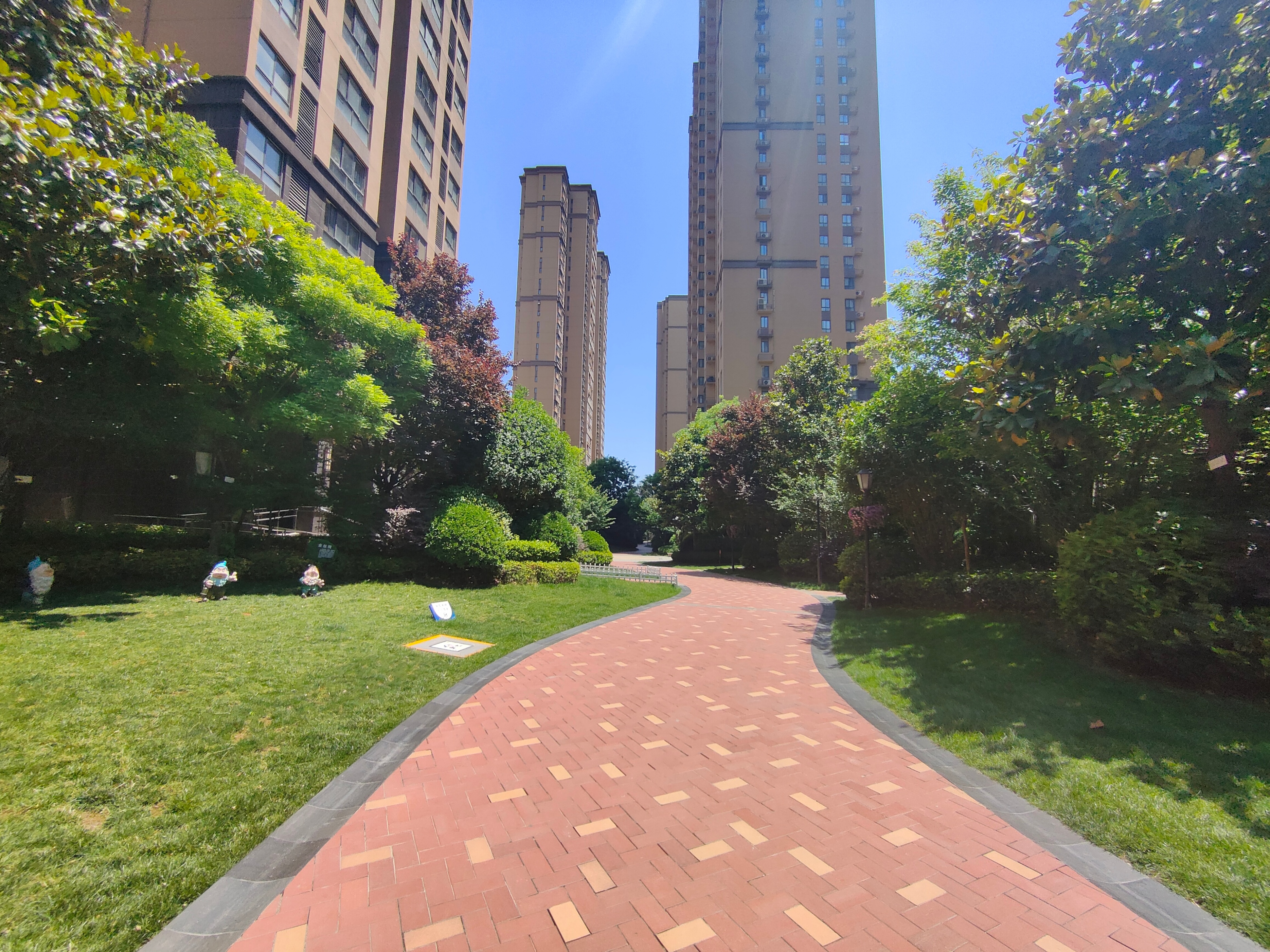 西安曲江三迪枫丹北门最新动态,曲江三迪枫丹最新视频