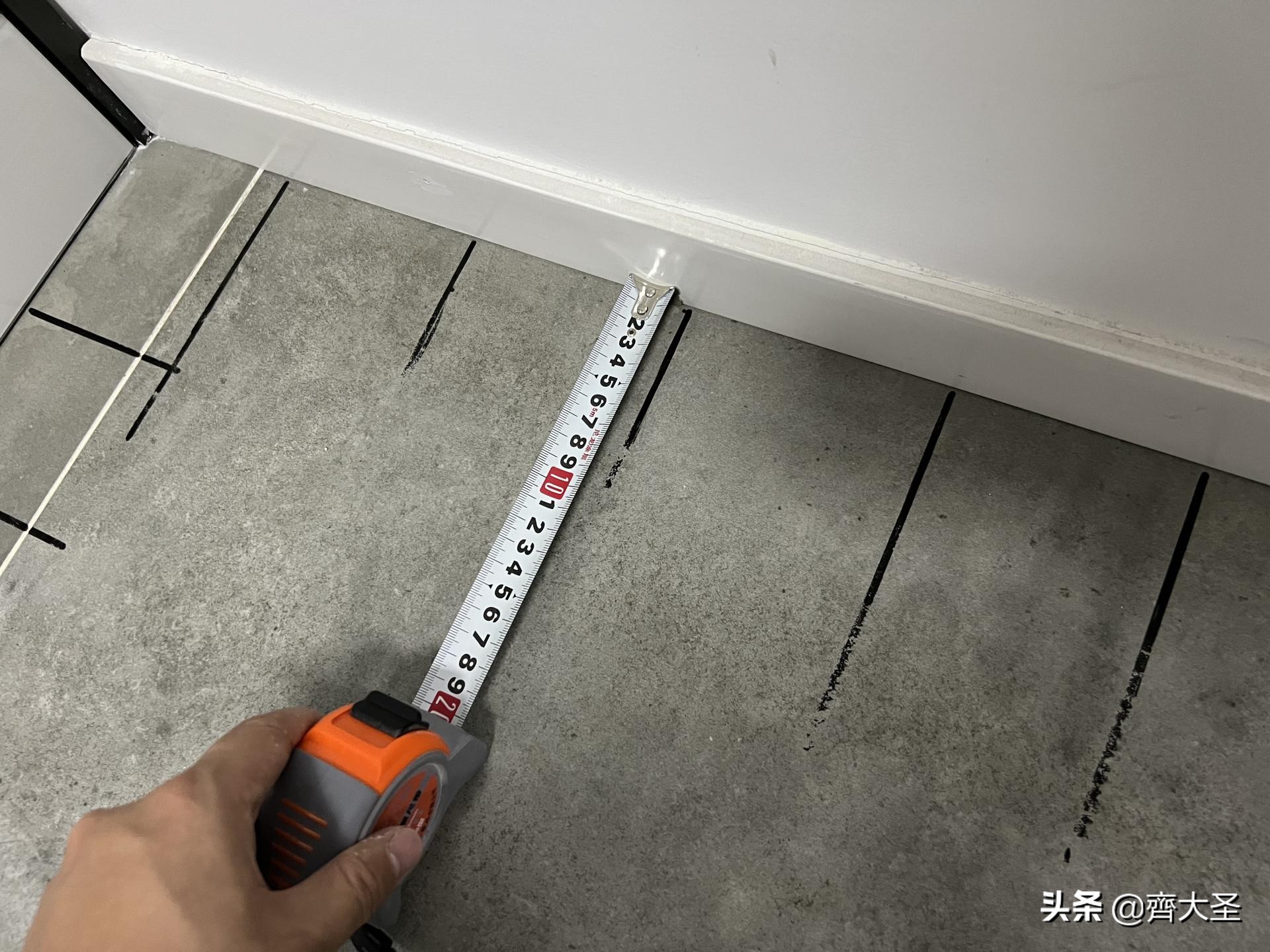 扫地机器人拖地震动和旋转哪种好,机器人旋转拖地和震动拖地