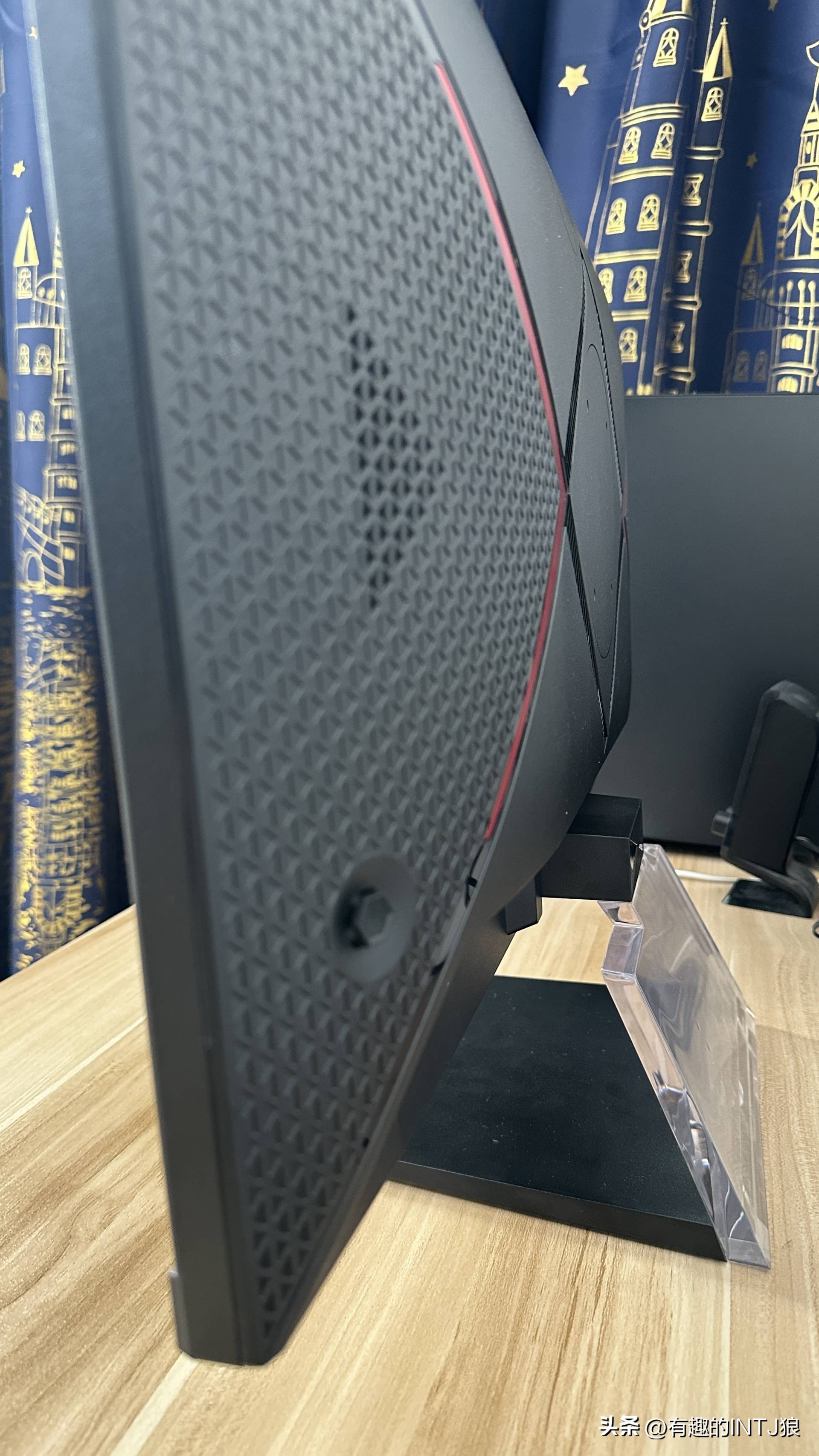 优派显示器vx2780-2kpro,悬浮显示器