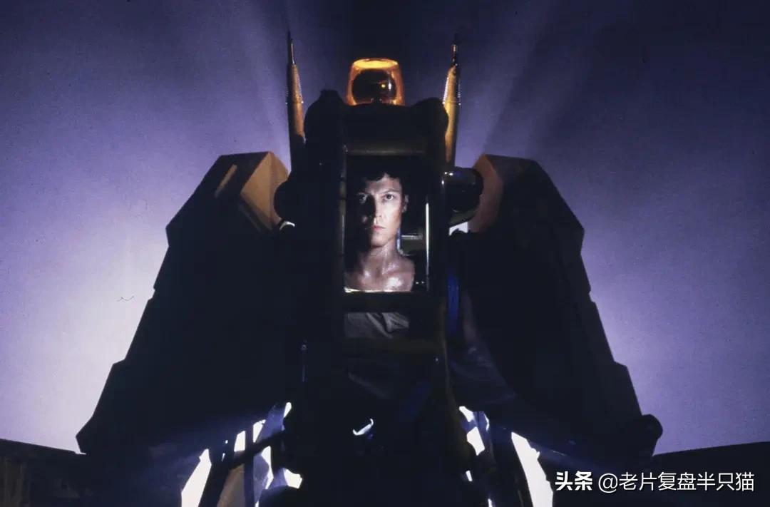 钢铁侠和蝙蝠侠后期谁更强,钢铁侠为什么注定打不过蝙蝠侠