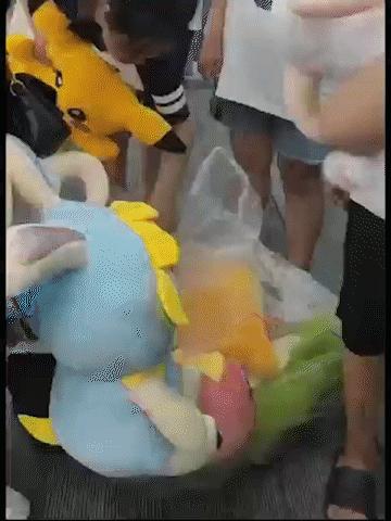 “扫码进群领福利”？你的好友群正在被出售！