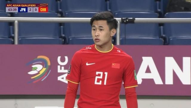 中国足球真的需要归化球员吗,靠归化球员能拯救中国足球吗