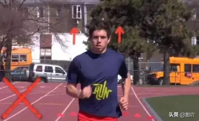 跑步小腿骨头中间疼痛是怎么回事,跑步小腿筋痛用不上力怎么办