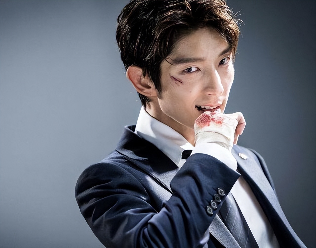 容身变脸挑战李多海,李多海变脸女王