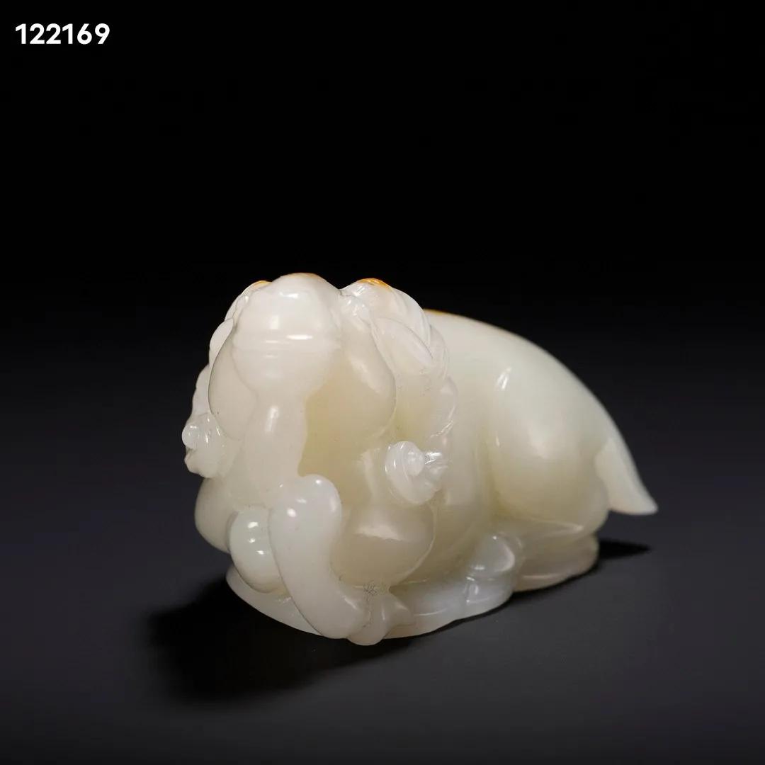 和田玉卧羊,和田玉卧牛雕标准尺寸