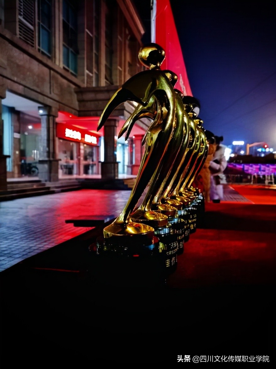 动漫设计类专业需要高中选哪科,动漫设计专业单招学校前十名