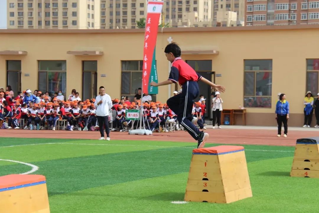 包头市九原区沙河二小分校,包头义务教育示范学校