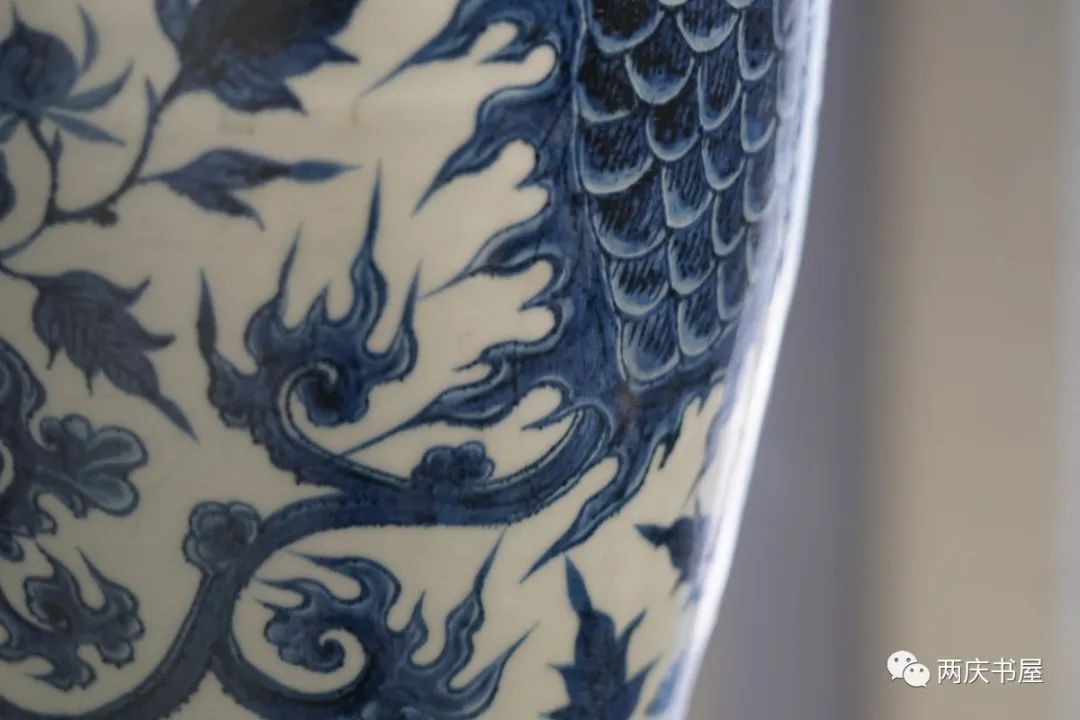 意大利藏元青花凤首梅瓶,大英博物馆元青花葡萄纹玉壶春瓶