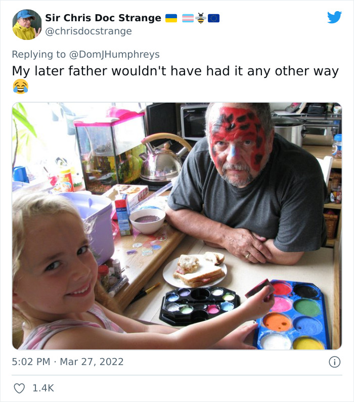 盘点女儿给爸爸的化妆技巧,外国女儿给老爸化妆