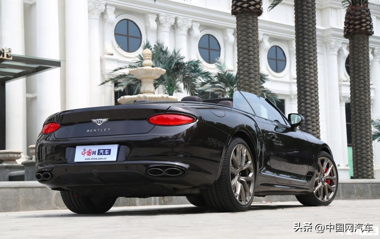 高贵气质动感拉风实拍宾利欧陆gts,沉浸式体验宾利欧陆gt