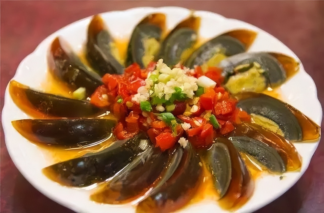 松花蛋内幕,松花蛋的名称怎么来的