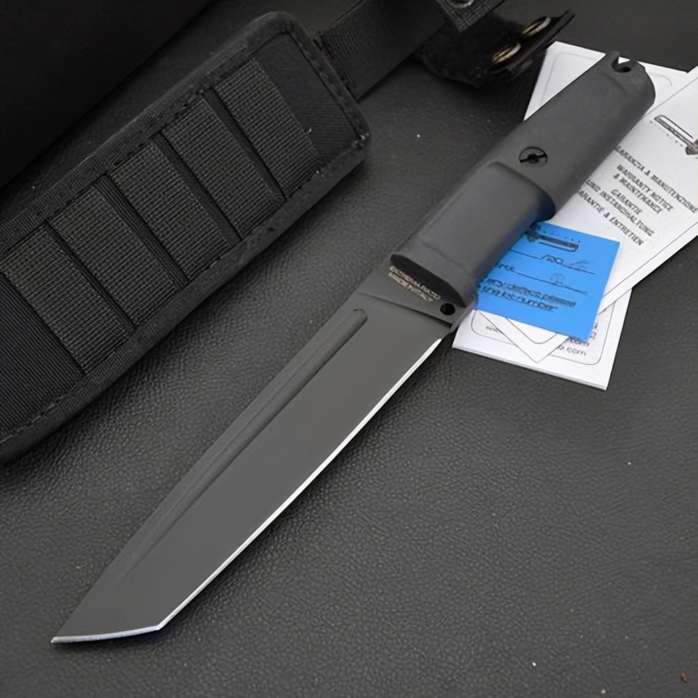 穿刺性最强的战术刀,极端武力穿刺