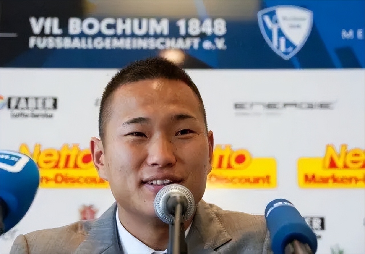 世界杯郑大世全家福,世界杯一哭成名