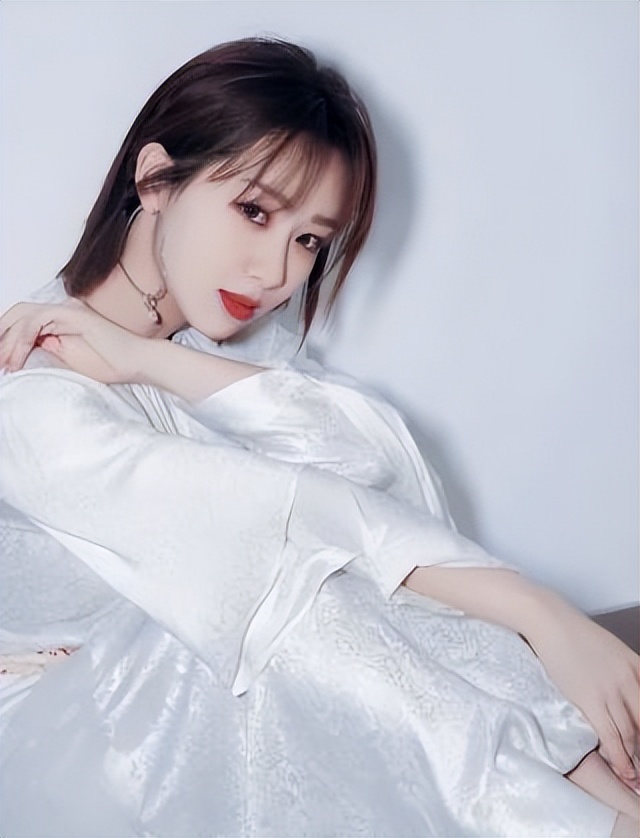 富婆杨紫,杨紫小富婆