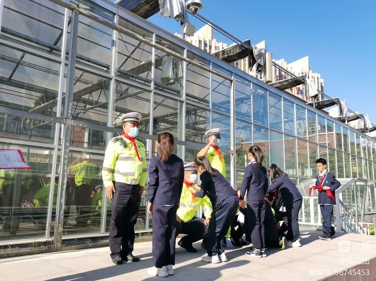 文明交通伴我行：小店区第二实验小学交通宣传月在行动