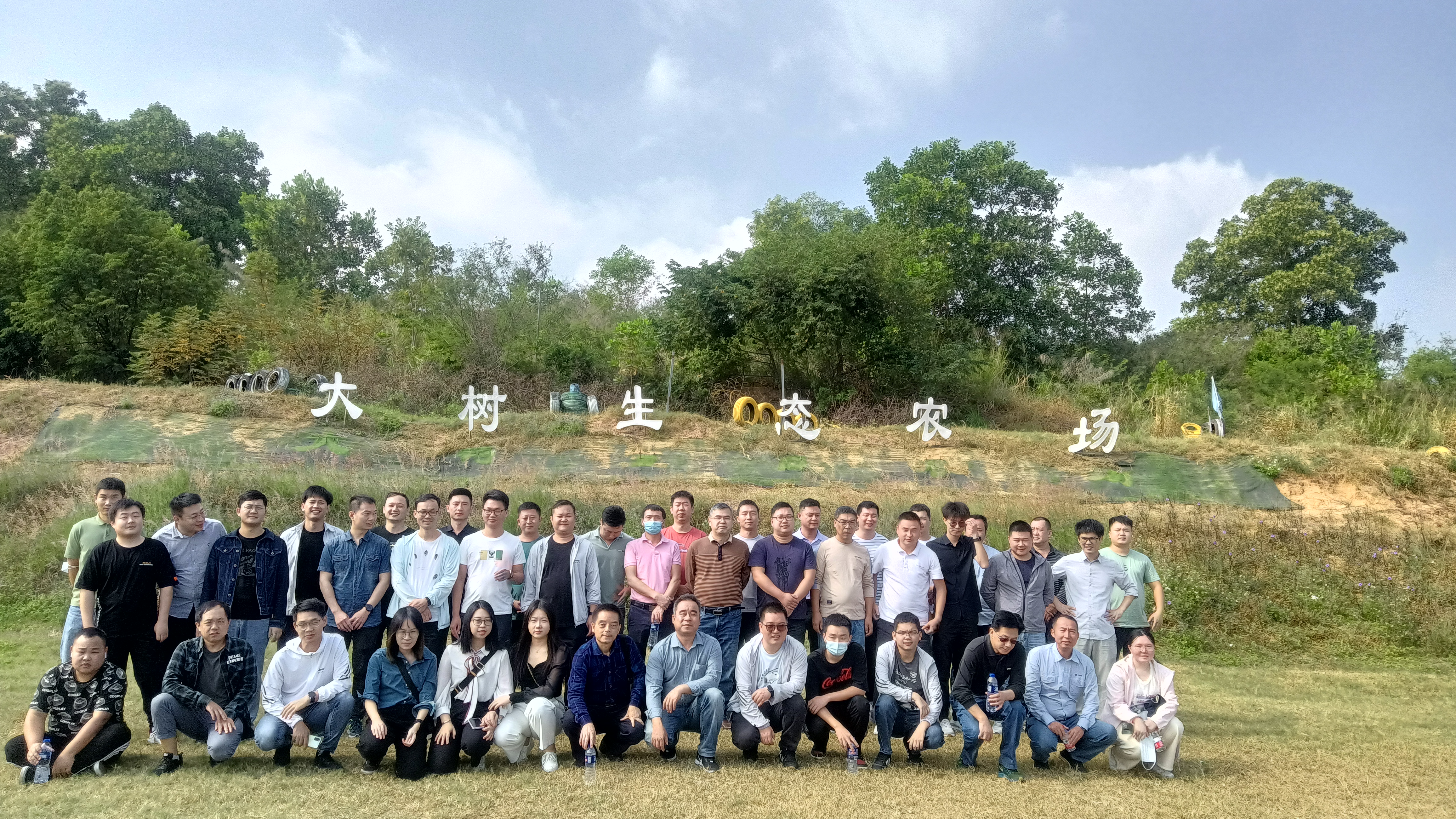 深圳周边小众旅游去哪里玩儿比较好，能玩一整天还可以野炊烧烤？