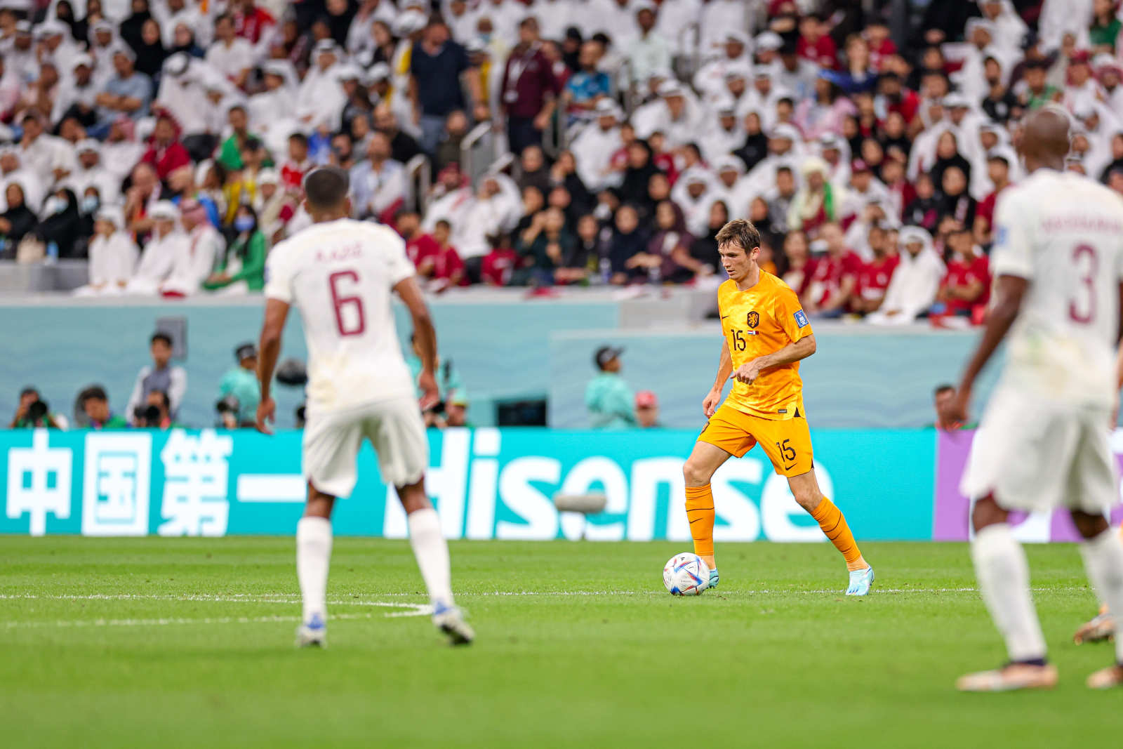 世界杯最新积分榜：英美携手出线，伊朗痛失好局，英法对决在酝酿