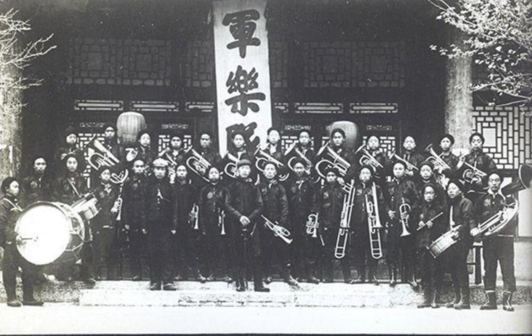 一组珍贵的照片满满的回忆,一组珍贵老照片看民国