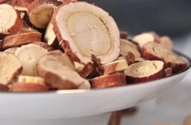 百味本草｜甘草虽被称“国老”，和这种食物搭配却会中毒