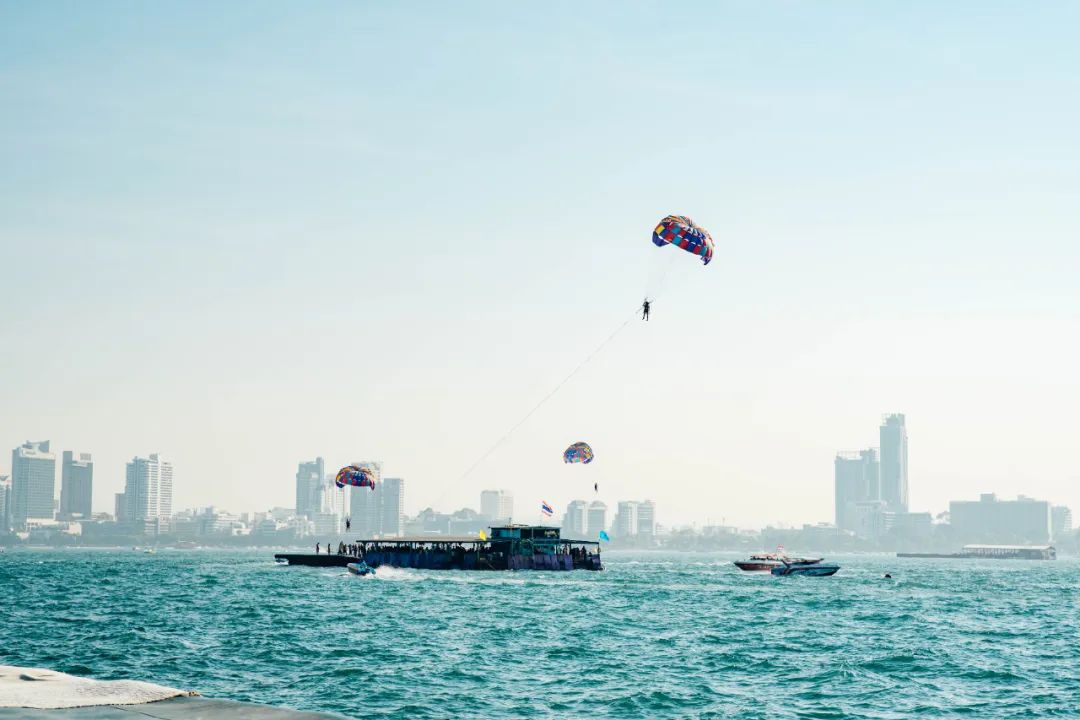 在泰国待了14天,在泰国待了60天