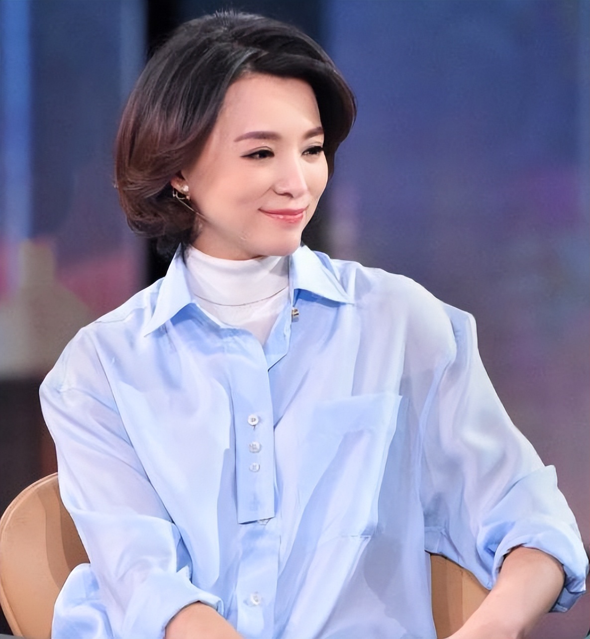 春晚主持人董卿周涛朱迅李思思,春晚主持人董卿朱迅周涛