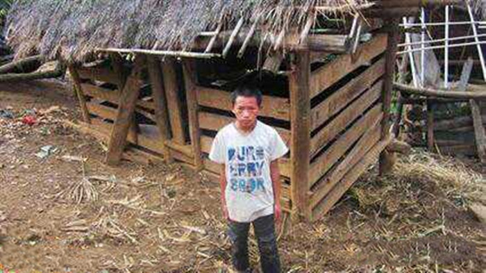 广西孤儿杨六斤现在的状况,广西孤儿杨六斤生活视频