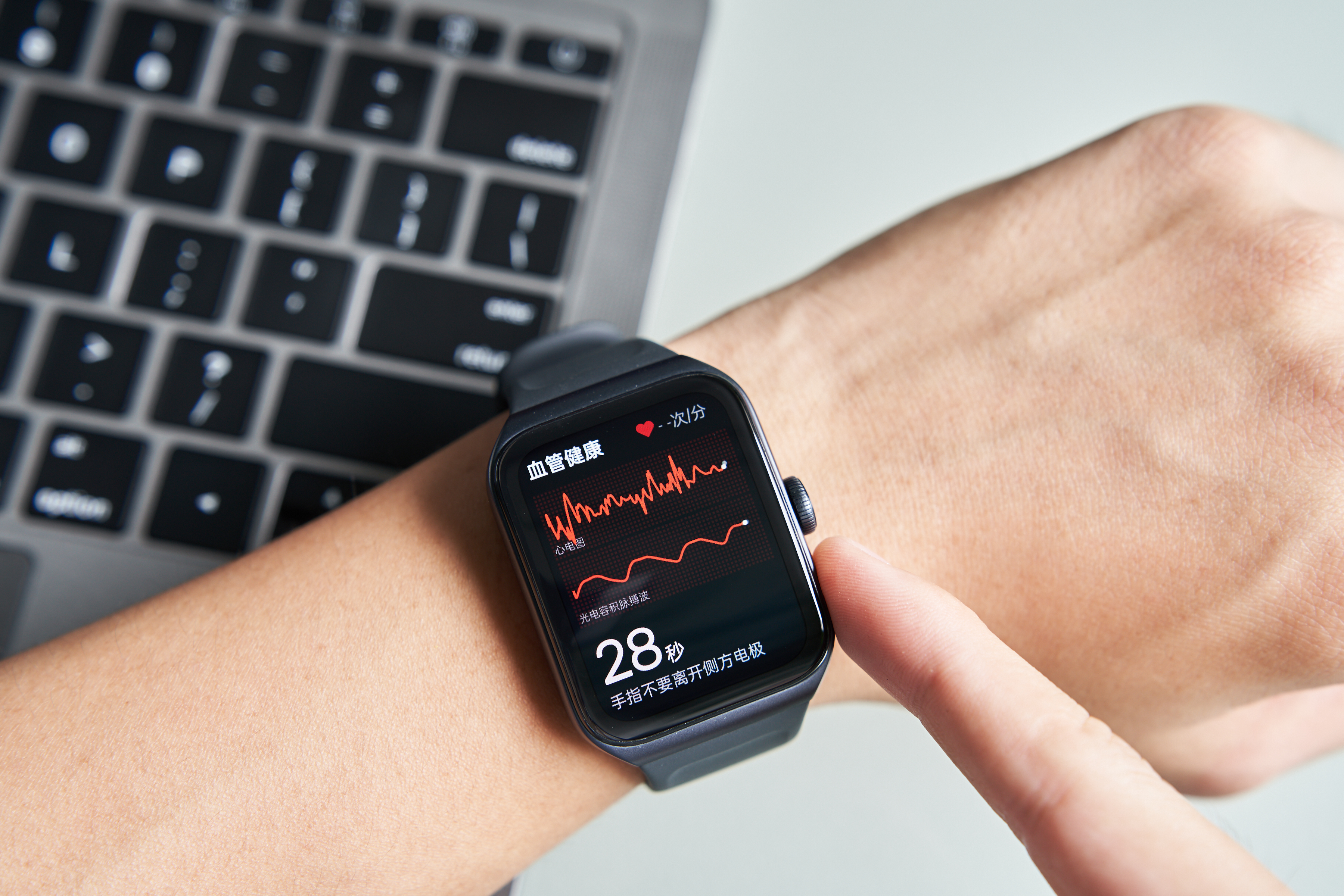 都说苹果手机好用到底好用在哪里,oppowatch3pro代替苹果手表