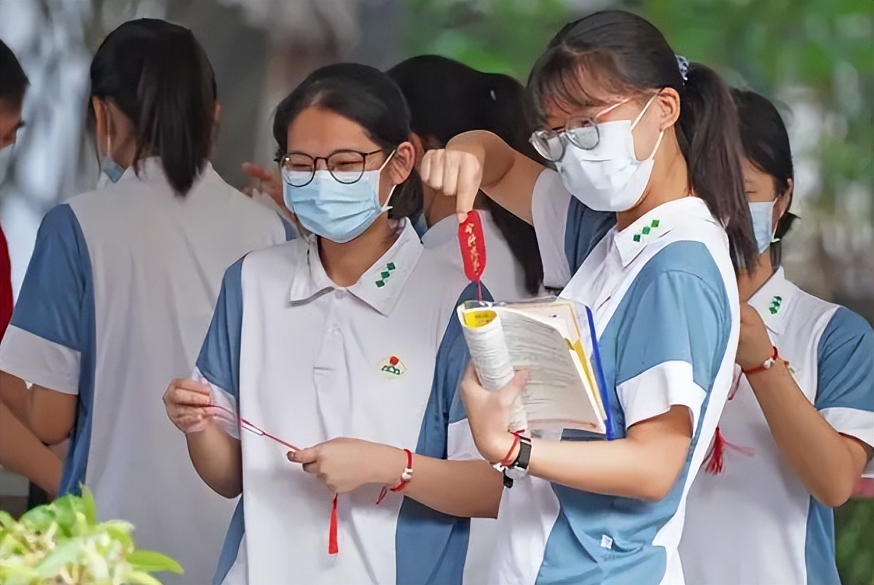 2023年中考分数最新方案,2023中考是降分还是涨分