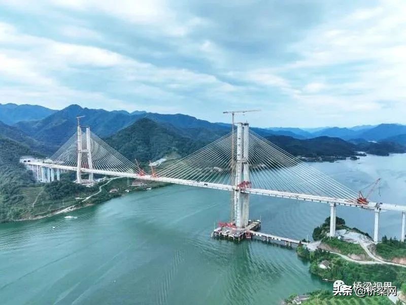 德余高速乌江特大桥介绍,德余高速公路最新路况信息