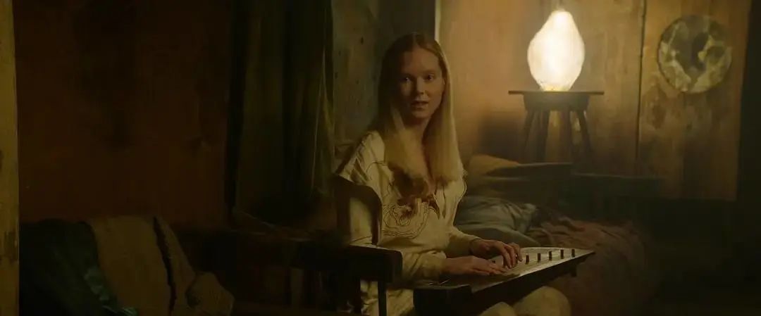 东欧废土科幻巨制,生物朋克与末日求生,烂番茄新鲜度90%