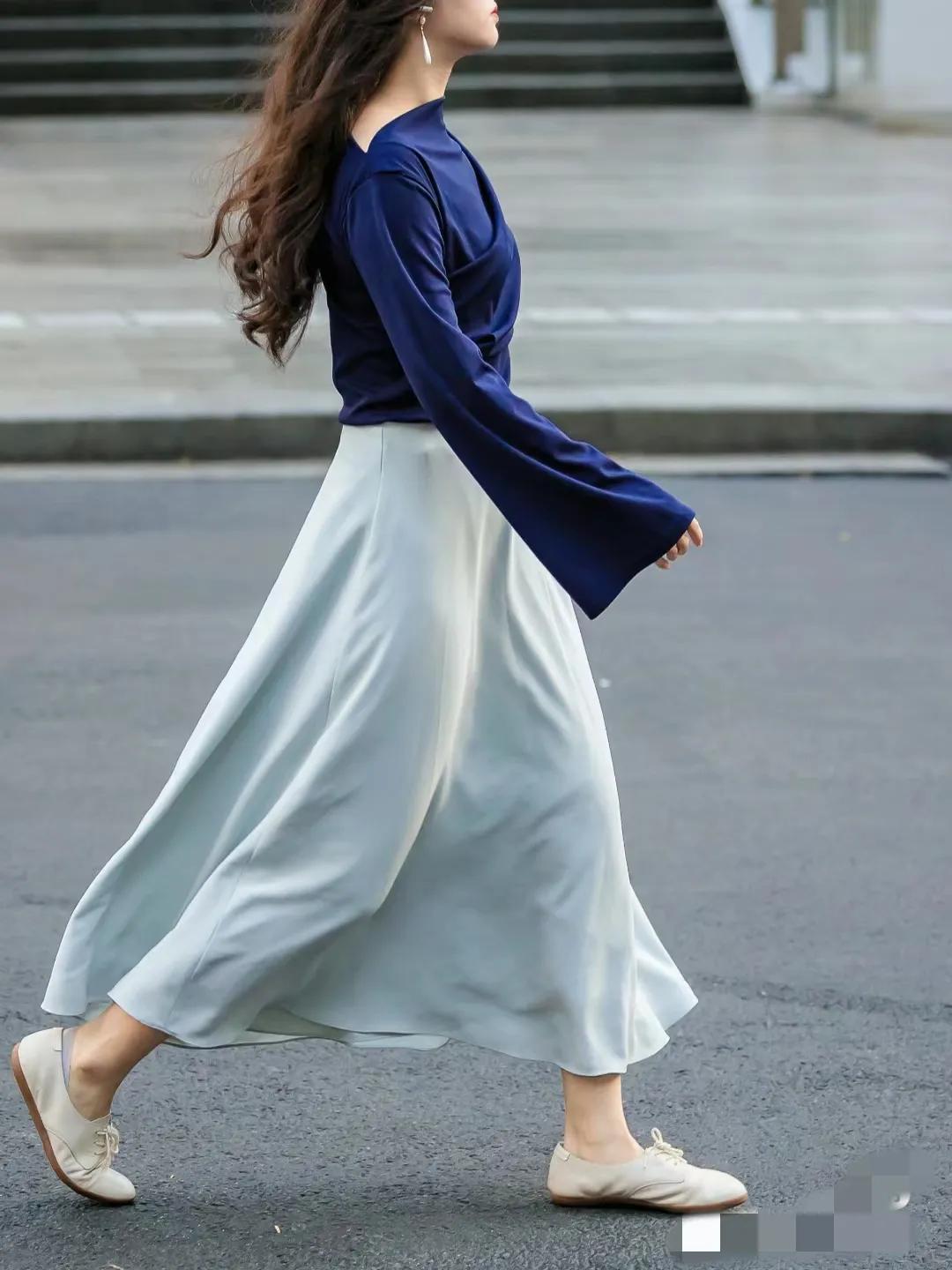 深圳市时尚街拍,穿衣风格干净有气质街拍