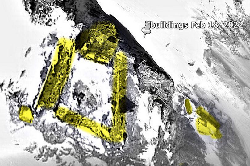 谷歌地图发现南极神秘穹顶结构,南极发现神秘时空隧道