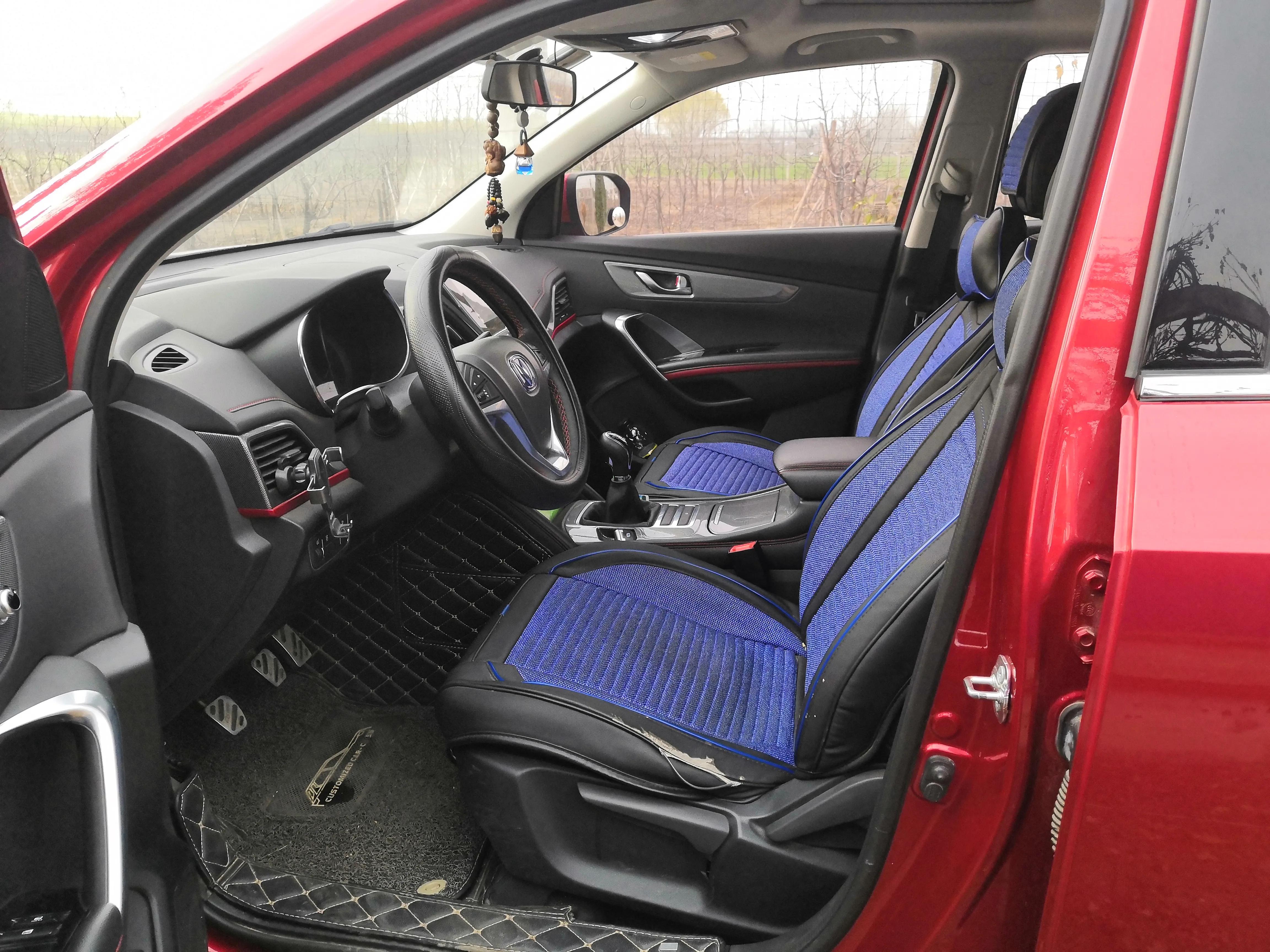 后备箱可以加装什么,汽车后备箱垫子选什么颜色好打理