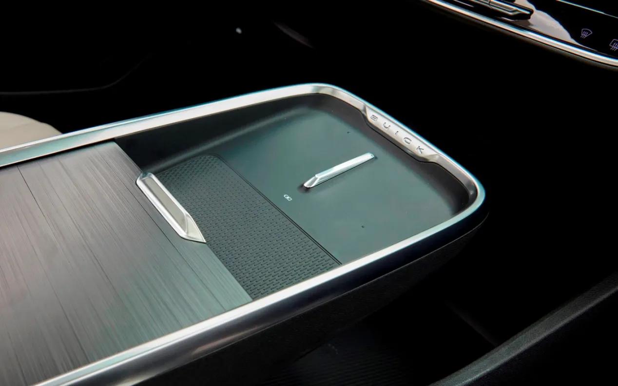 新君越内饰改装高级感,内饰质感