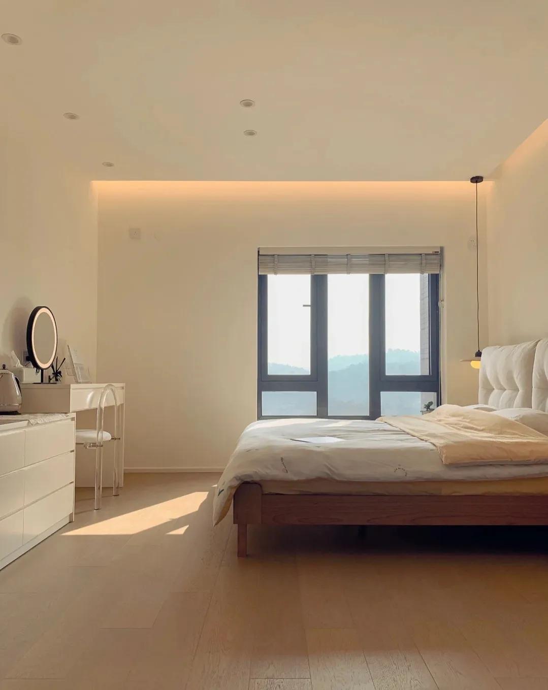 女子晒自家装修让人哭笑不得,女子晒出装修了一半的房子