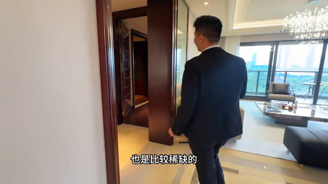 保利天悦377平多少钱,保利天悦198平米