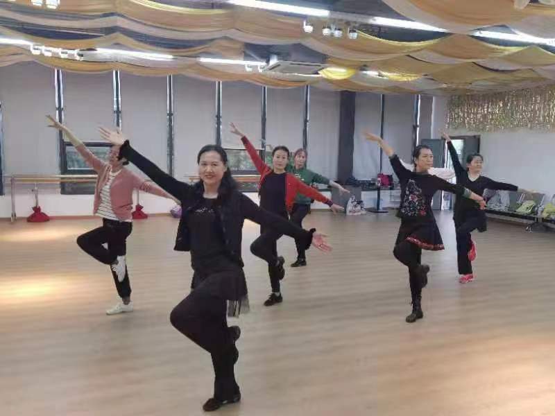 提高社区体育积极性,让体育蔚然成风