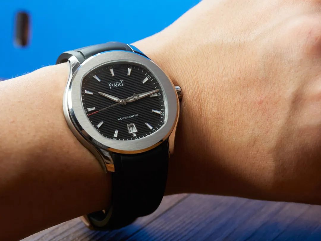 高定位无热炒，这个运动正装通吃的系列可谓样样能打