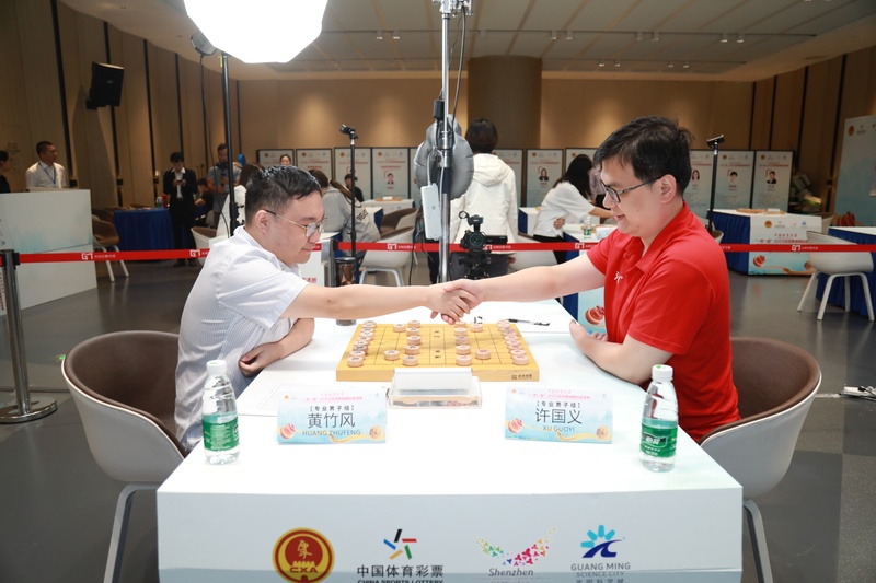 曹岩磊疯狂弃子问鼎“一带一路”深圳象棋邀请赛国际组冠军