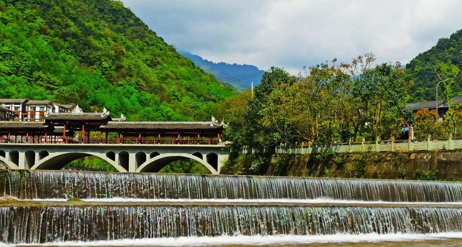 五一成都小众旅游路线,成都旅游攻略从熊猫基地开始