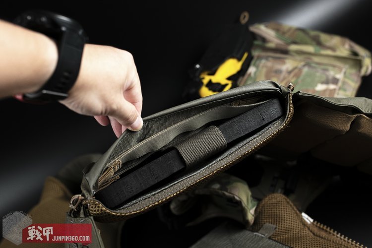 舒适轻薄，功能全面——PewTactical复刻SCARABSC10背心简评