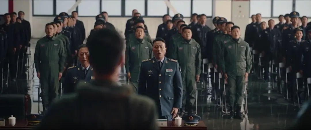 票房破4亿，胡军等戏骨坐镇，2023年首部国产军事大片必将逆袭