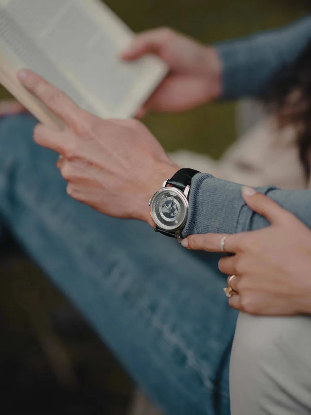 上班族年轻人手表推荐,戴着低调的钢带机械表推荐