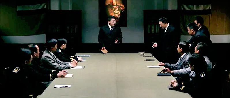 悬崖和潜伏谁拍得早,潜伏和悬崖哪部更经典