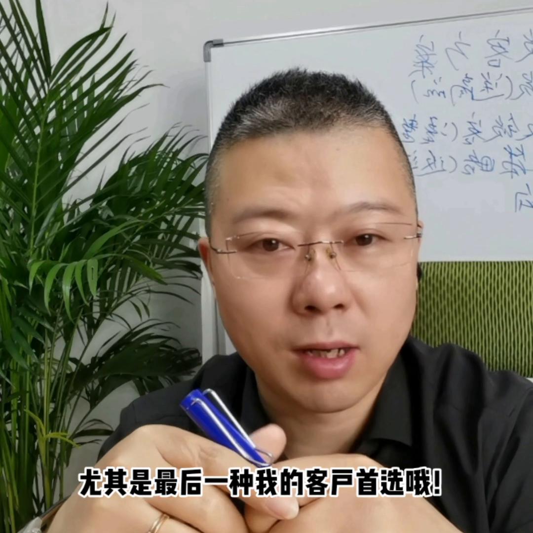 服装店如何定位和提升人气,服装店铺的选址技巧