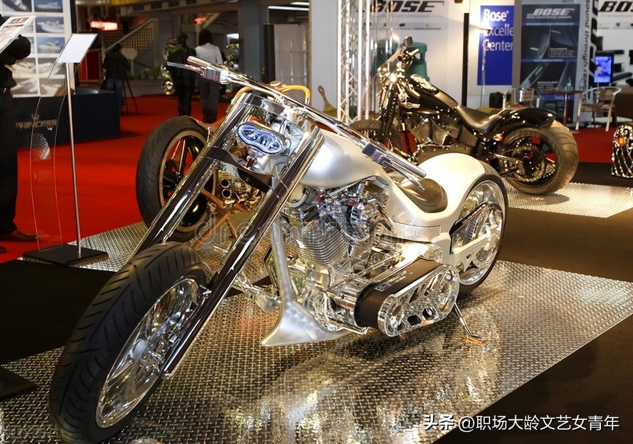 炫富过分，是非上门！如何健康地展示自己的财富才能不被网暴呢？